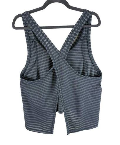 Zyia  Gray Striped Cropped Lightweight Scoop Neck Racerback Athletic Top Size 3X