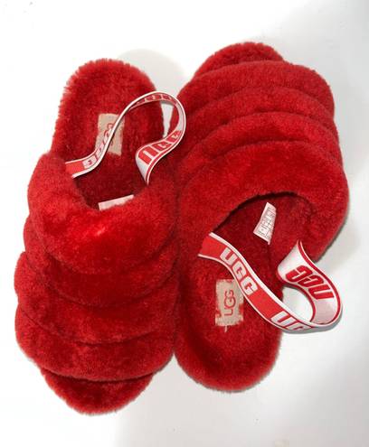 UGG Women’s Fluff Yeah Red Sandal