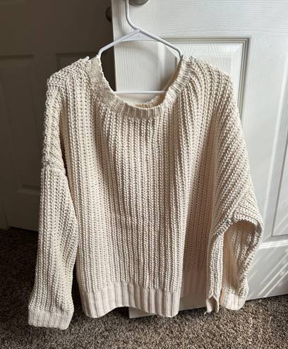 American Eagle Outfitters Sweater