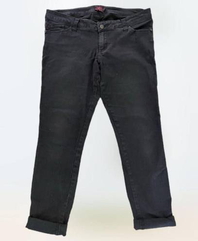 Tripp NYC Black denim capri  jeans size 11