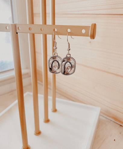 Dainty Earrings Silver