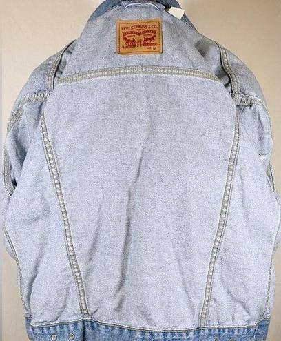 Levis Distressed Ex-Boyfriend Denim Trucker Blue Jean Jacket~M~ 