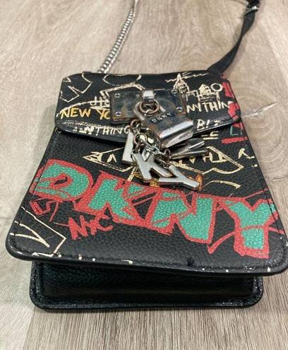 DKNY  Elissa Graffiti Leather Crossbody Bag Black Silver Chain NYC Theme Lock