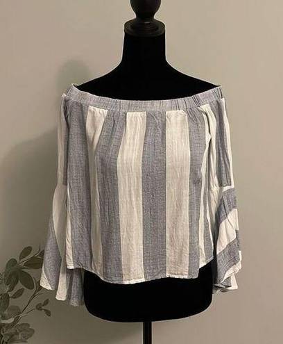 SEEK the Label  Off Shoulder Top-Size Small