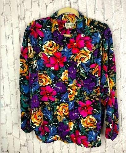 At Last Vintage 1991  floral button front blouse size medium