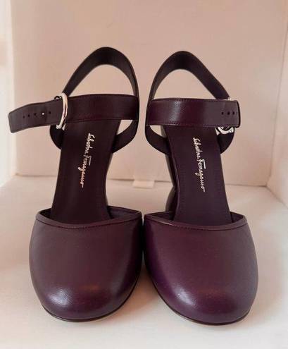 Salvatore Ferragamo  Gazania Mary Jane Sandal eggplant size 7