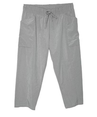 All In Motion  Women's Cropped Athletic Pant Gray Straight Leg Size Small