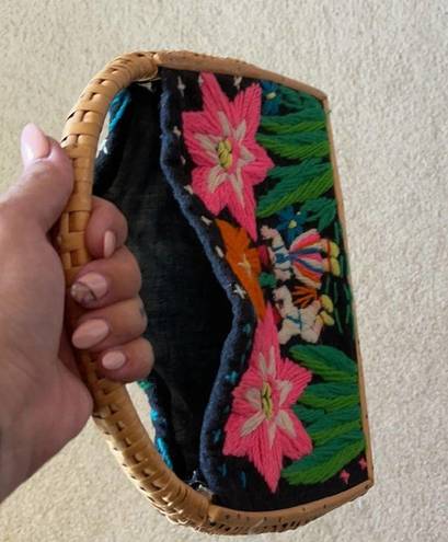 Super unique hand embroidered woven hand bag