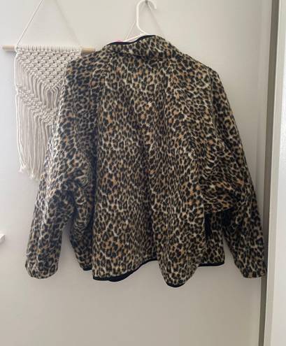 American Eagle leopard fleece snap button jacket