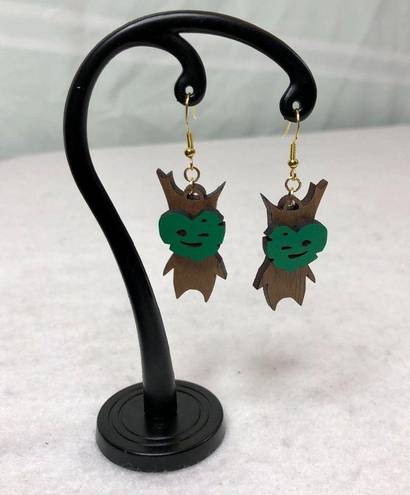 Nintendo Zelda Korok Tasho Dangle Earrings