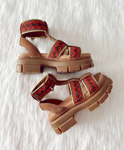 UGG NWOT Ashton Heritage Braid Sandals Size 8 Multiple - $98