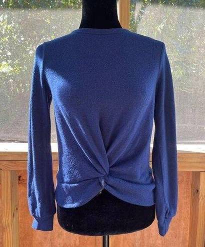 belle du jour  Soft Knit Twist Front Long Sleeve Top Coastal Navy Size XS. NEW