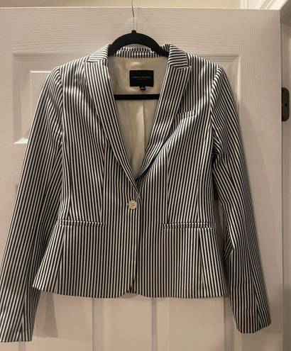 Banana Republic Women’s Blazer