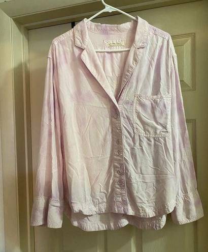 We The Free Women’s Free People  Lavendar Tye Dye Button Down Collared Blouse