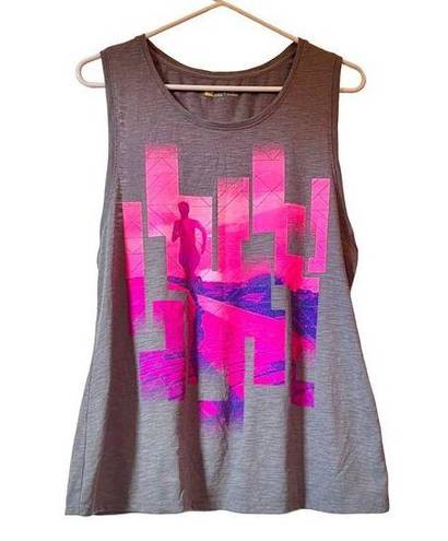 Xersion  Women’s Sleeveless Workout Graphic Tank Sz M