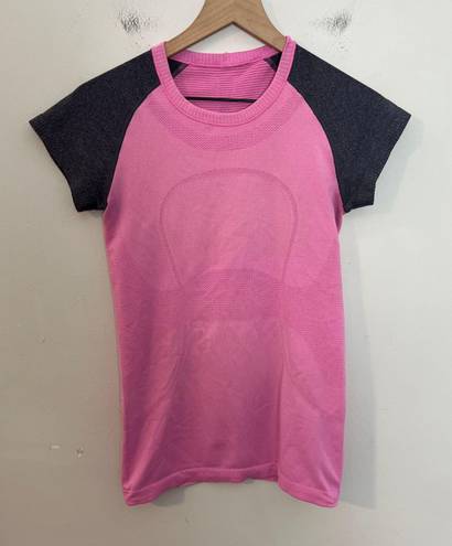 Lululemon - Swiftly Tech Short Sleeve Crew Pink Grey Running Training Gym Yoga