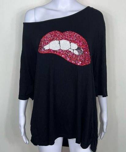 Magic  MK Sequined Lips Off The Shoulder Tee