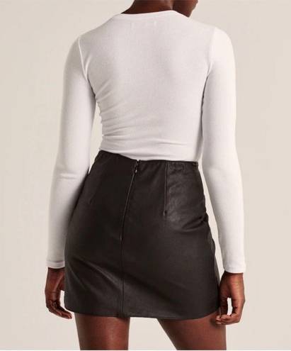 Abercrombie & Fitch  Vegan Leather Mini Skirt Black Size XSmall