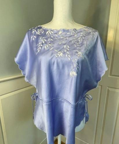 Natori Vintage  Lavender Satin Floral Embroidered Top Large