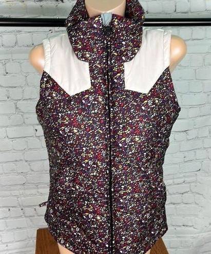 Nike  6.0 floral puffer vest. Like new. Small. florals w/cream accents EUC