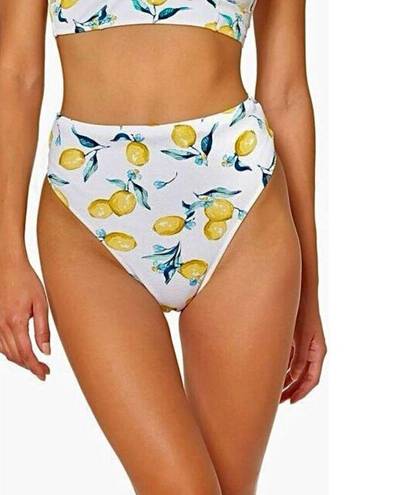 Jessica Simpson New.  lemon bikini. (D-cup) M-top/L-bottom.  Retails $119