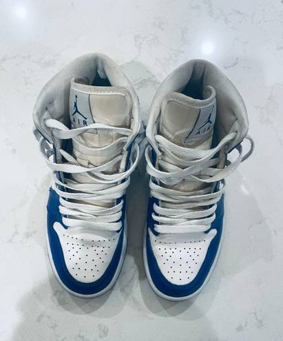 Jordan 1 Mid Kentucky Blue