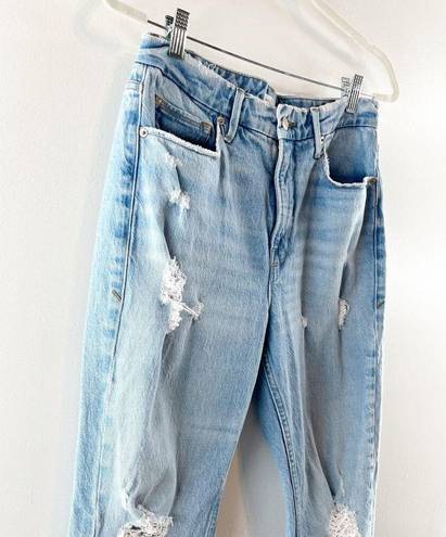 Good American  The Weekender Girlfriend Distressed Slim Jeans Light Wash Blue 4