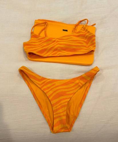 Triangl e Swimsuit