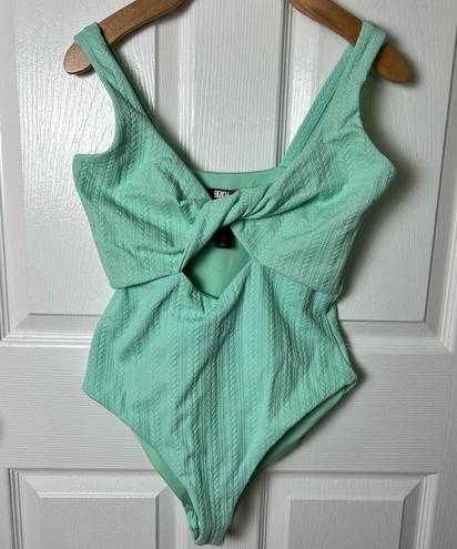 Beach Riot Mint Cable Knit Twist Cut Out Neck Tyler One Piece Creme De Knit L