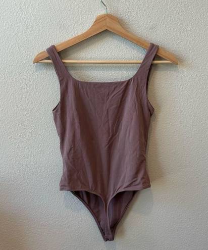 Aritzia Babaton  contour square neck tank thong bodysuit in mauve