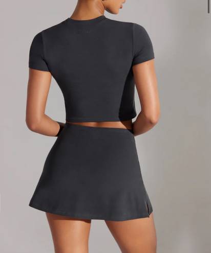 Bo + Tee  Athletic Black Skirt 