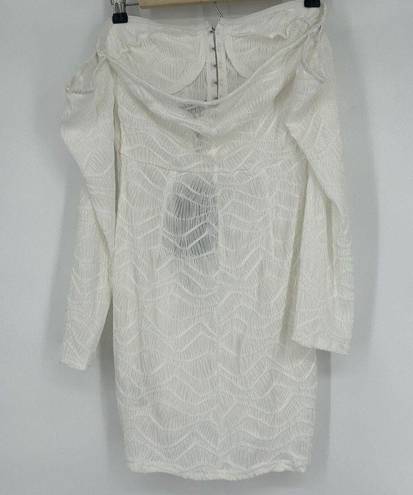 Pretty Little Thing NEW  White Off The Shoulder Bodycon Dress Long Sleeve Sz 8