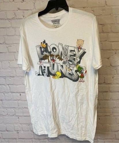 Looney Tunes  NEW cartoon graphic, retro cotton tee size Medium, unisex