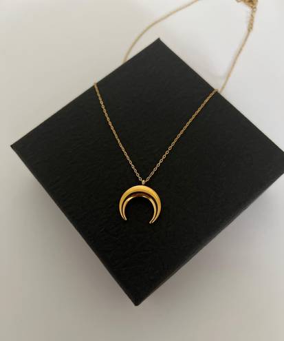 18K Gold Moon Necklace*Danity Necklace* Layering Necklace*