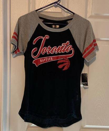 Nba New Toronto Raptors  Women's Short Sleeve Round Neck Shirt Sz M Grey Black