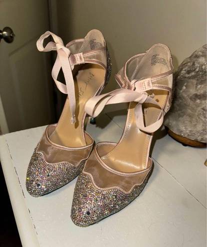 Betsey Johnson Women's Heels Size 7.5