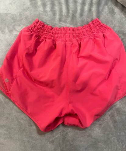 Lululemon Hotty Hot Short 4”