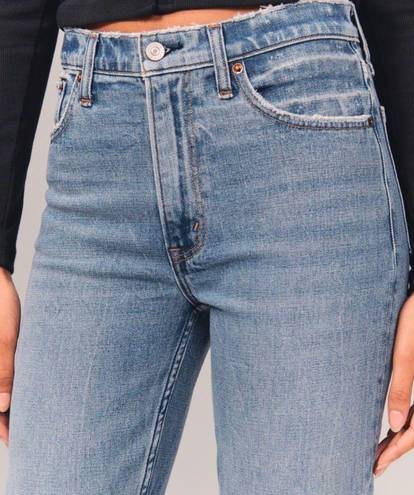 Abercrombie & Fitch High Rise Mom Jean