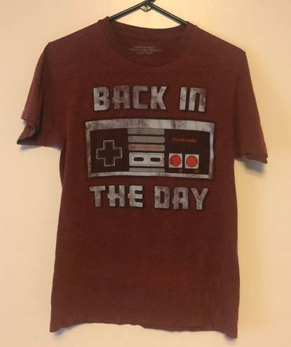 Nintendo Men’s Funny Graphic  Tee Shirt  Size Small