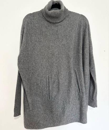 Garnet Hill  Oversized Turtleneck Sweater size XS cashmere and wool blend