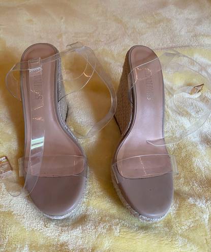 Dream Paris Clear Wedges