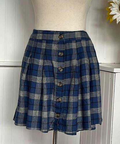 American Eagle   Blue & White Plaid Pleated Mini Skirt