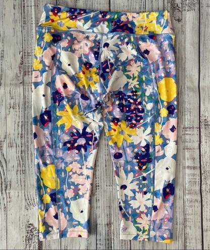 LuLaRoe  Fleeced Lined Spring Floral Capris.  Size Large.