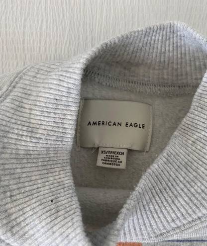 American Eagle Outfitters Crewneck