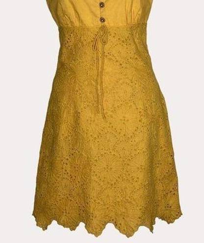 Laundry by Shelli Segal  Eyelet Lace Dress Floral Gold Yellow 4 bv