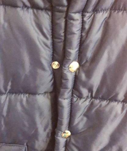 JC Penny  quilted vest blue color size large