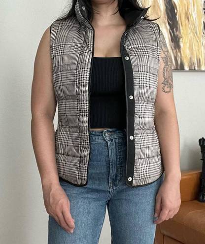 Banana Republic NWT  Down Herringbone Plaid Puffer Vest button front size XS