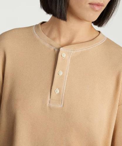 Everlane NWT  The Organic Cotton Waffle Henley Tee in Sesame