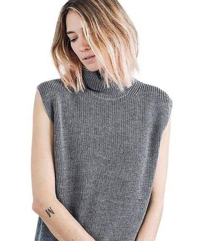 Everlane  🐑 The Chunky Wool Knit Sleeveless Turtleneck Pullover