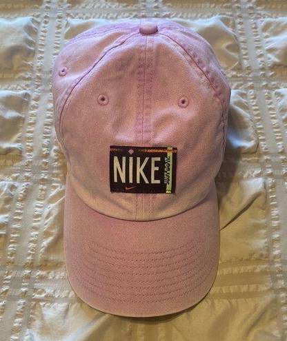 Nike  Athletic Baseball Style Hat